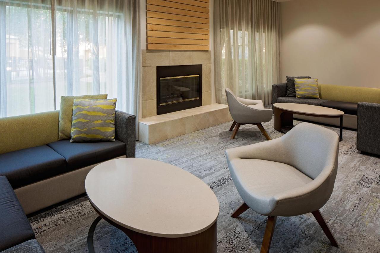Courtyard Houston Westchase Hotel Ngoại thất bức ảnh