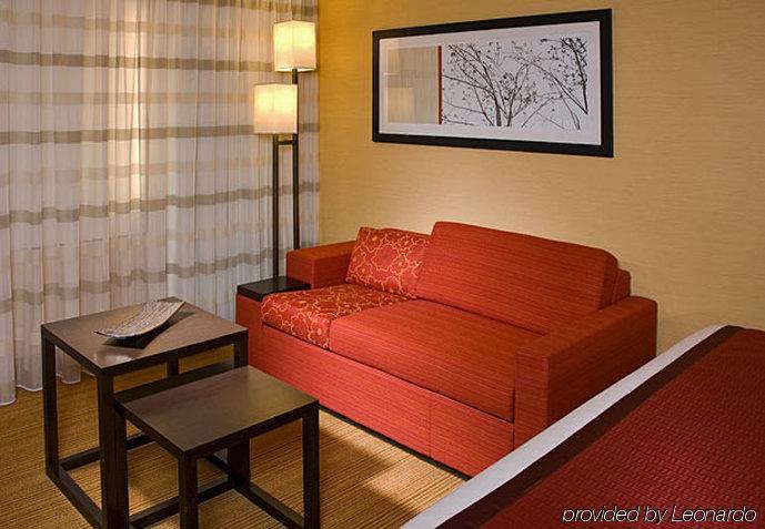 Courtyard Houston Westchase Hotel Phòng bức ảnh